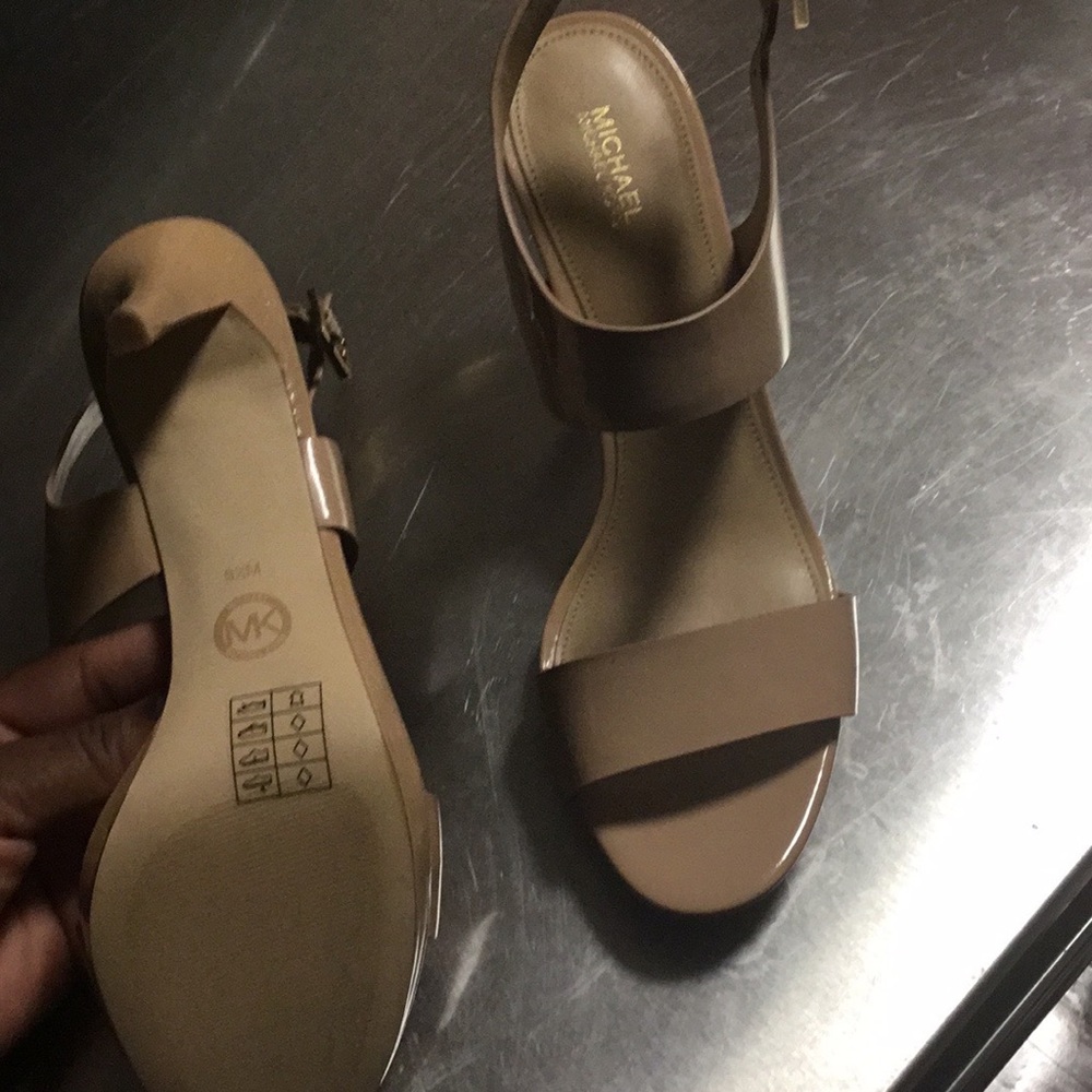 MK shoes